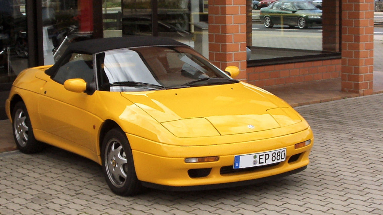 Lotus Elan M100