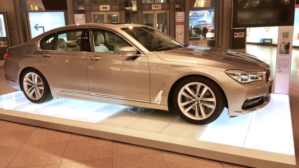 BMW 740e xDrive