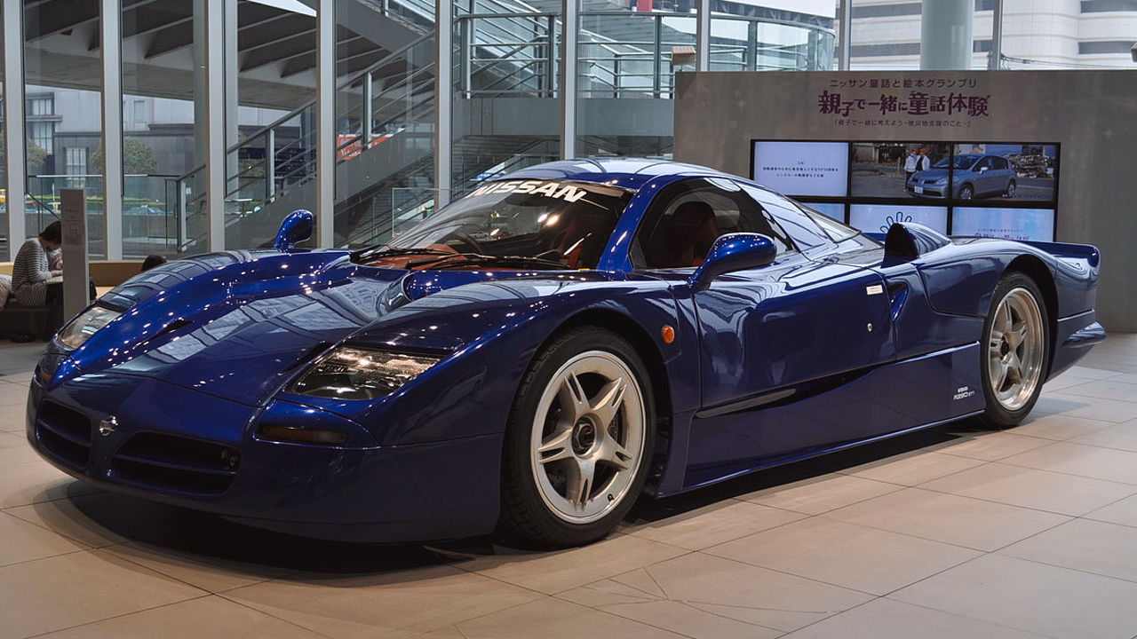 Nissan R390 GT1 Road Car