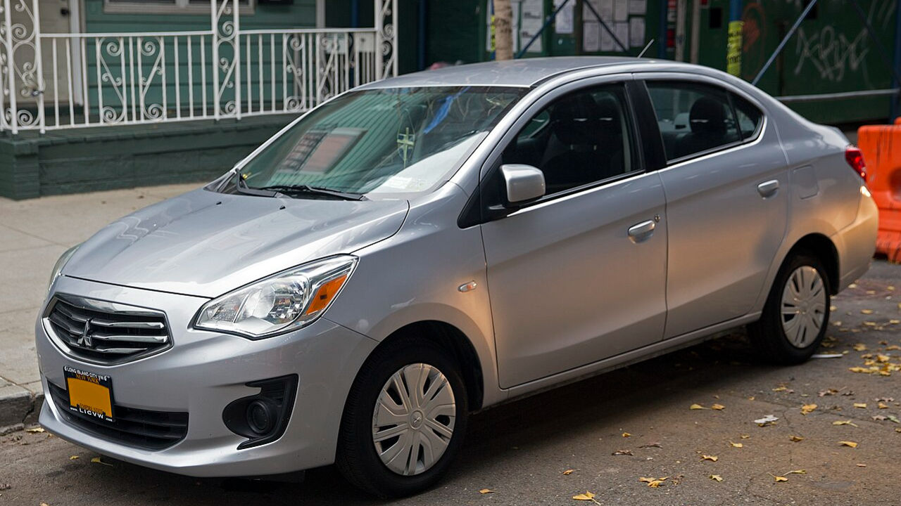 Mitsubishi Mirage G4