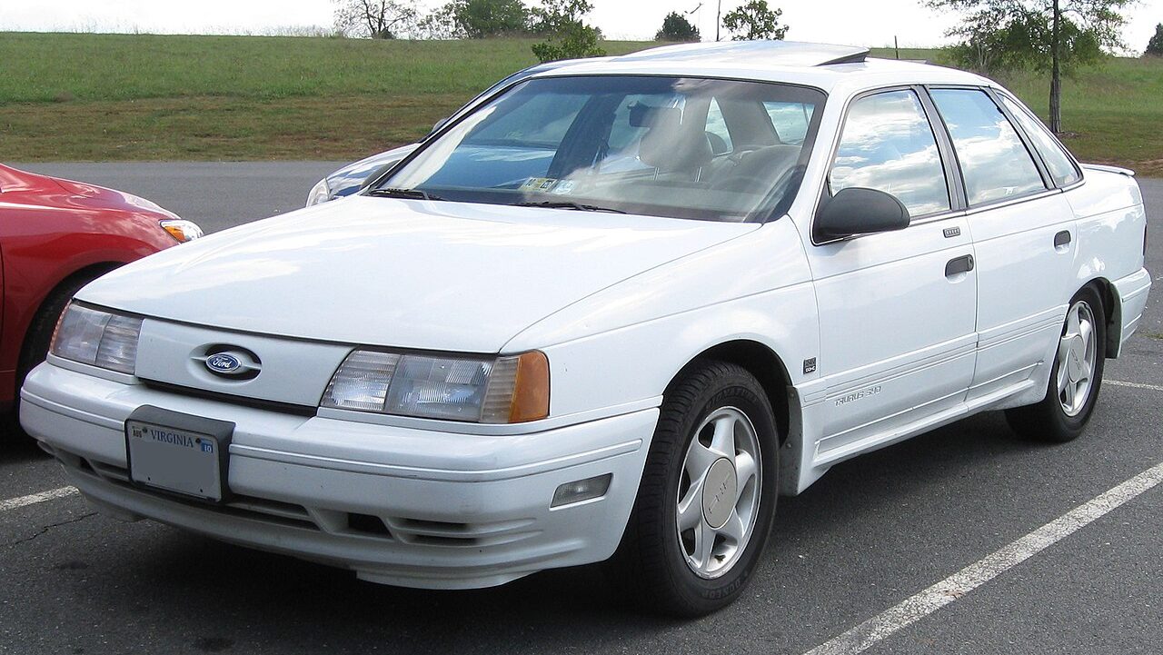 Ford Taurus SHO