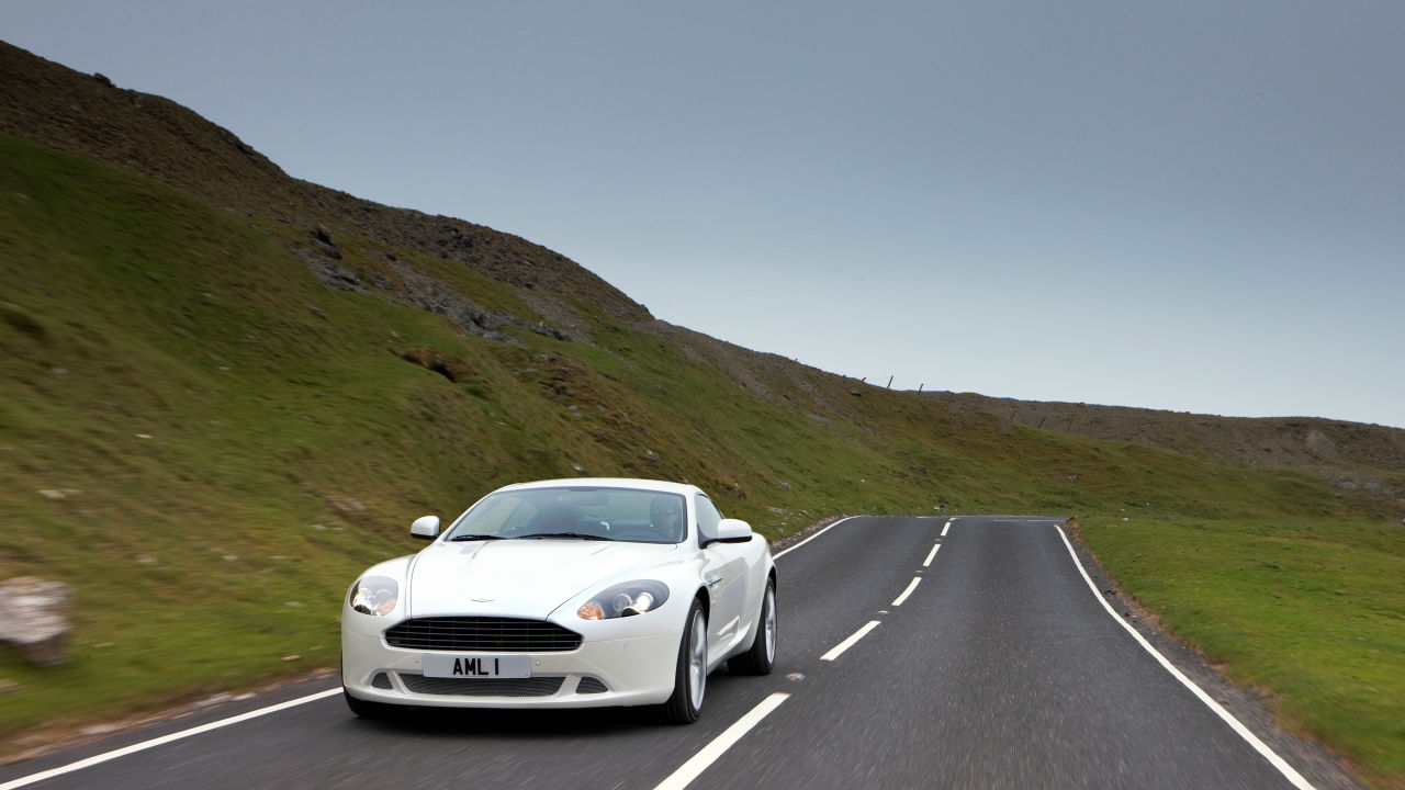 2003 Aston Martin DB9