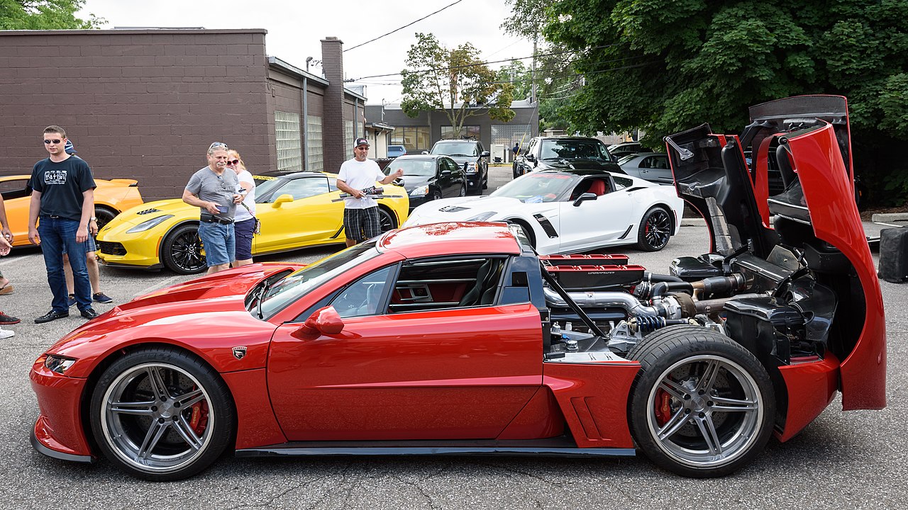 Falcon F7