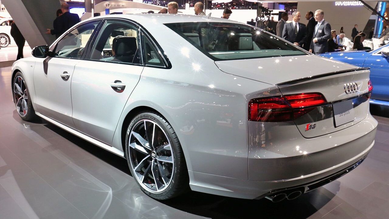 Audi S8 Plus