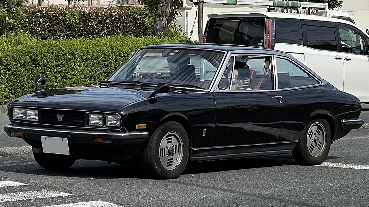 Isuzu 117 Coupe