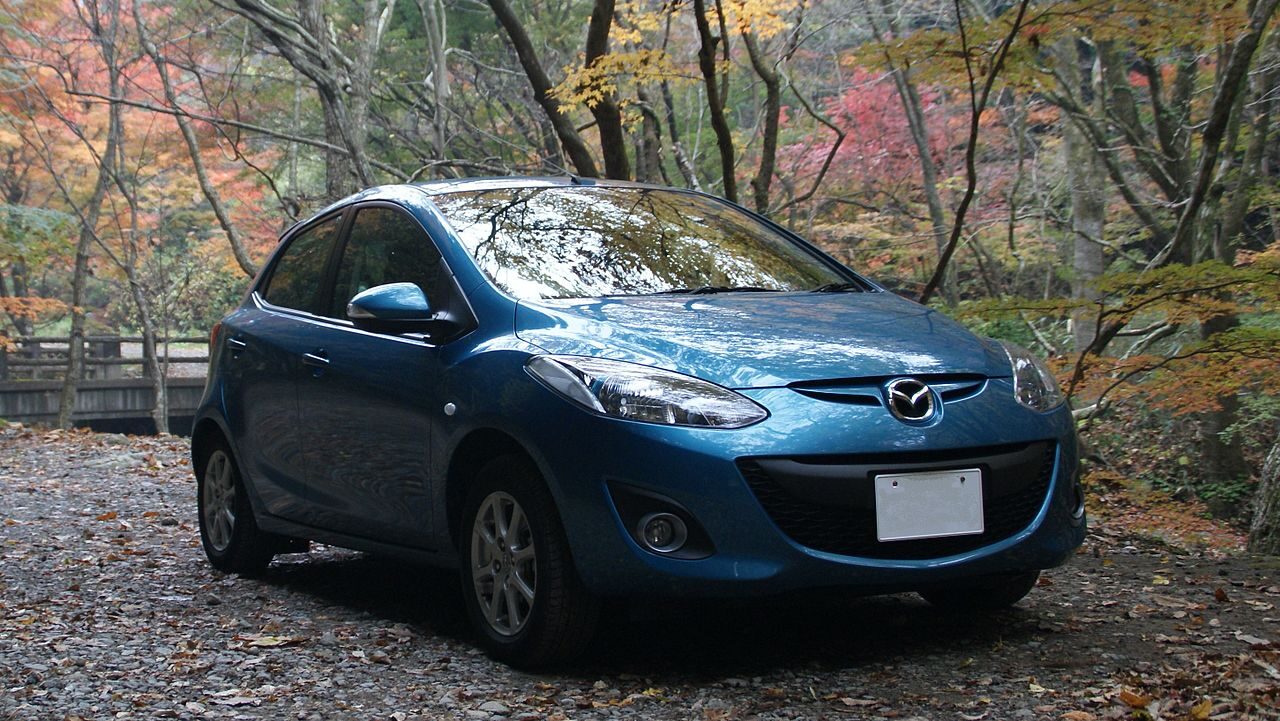 Mazda 2