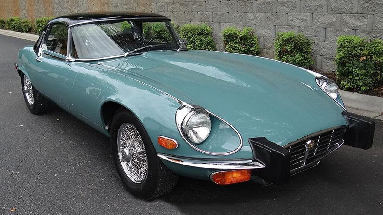 1974 Jaguar E-type Series III V12