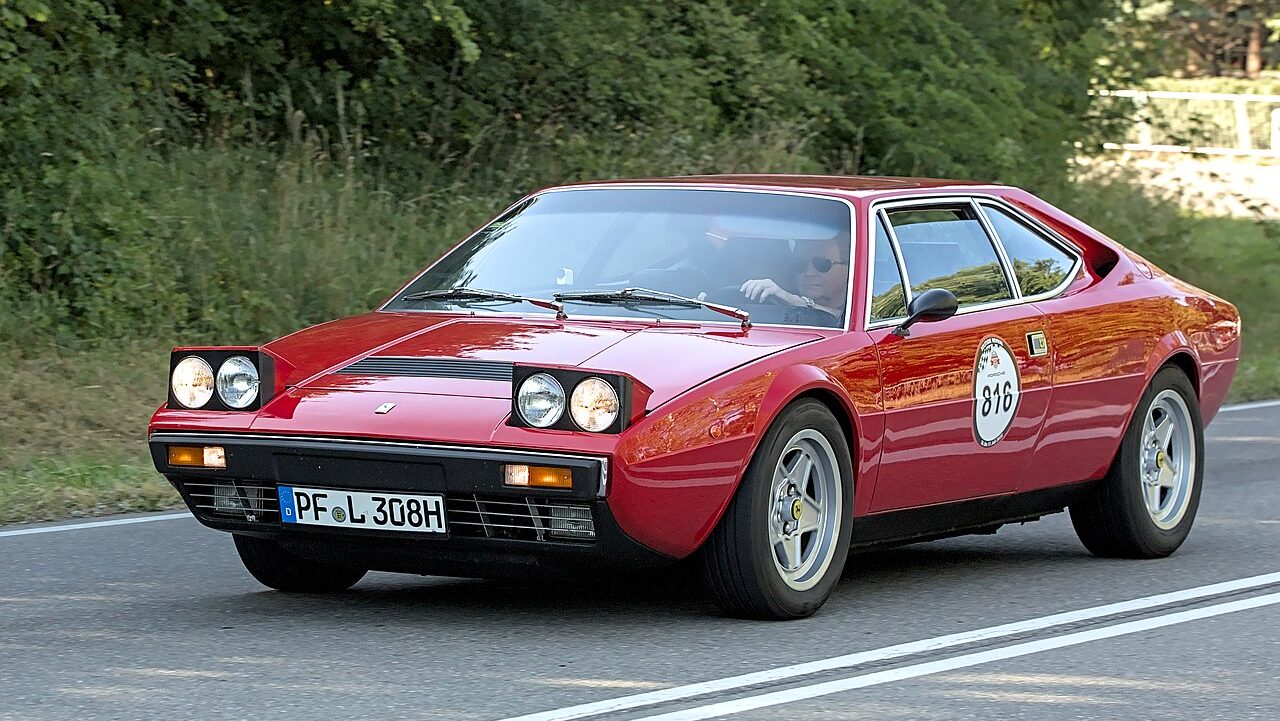 Ferrari 308 GT4