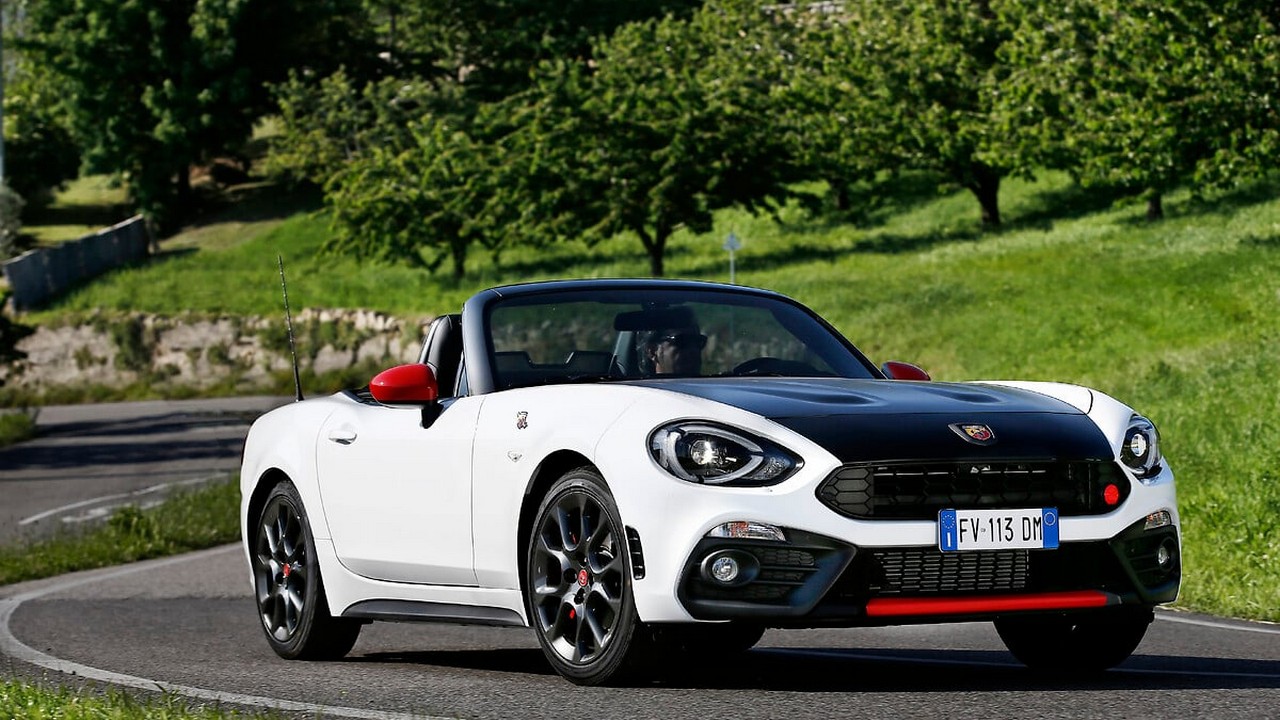 Fat 124 Spider - front quarter view