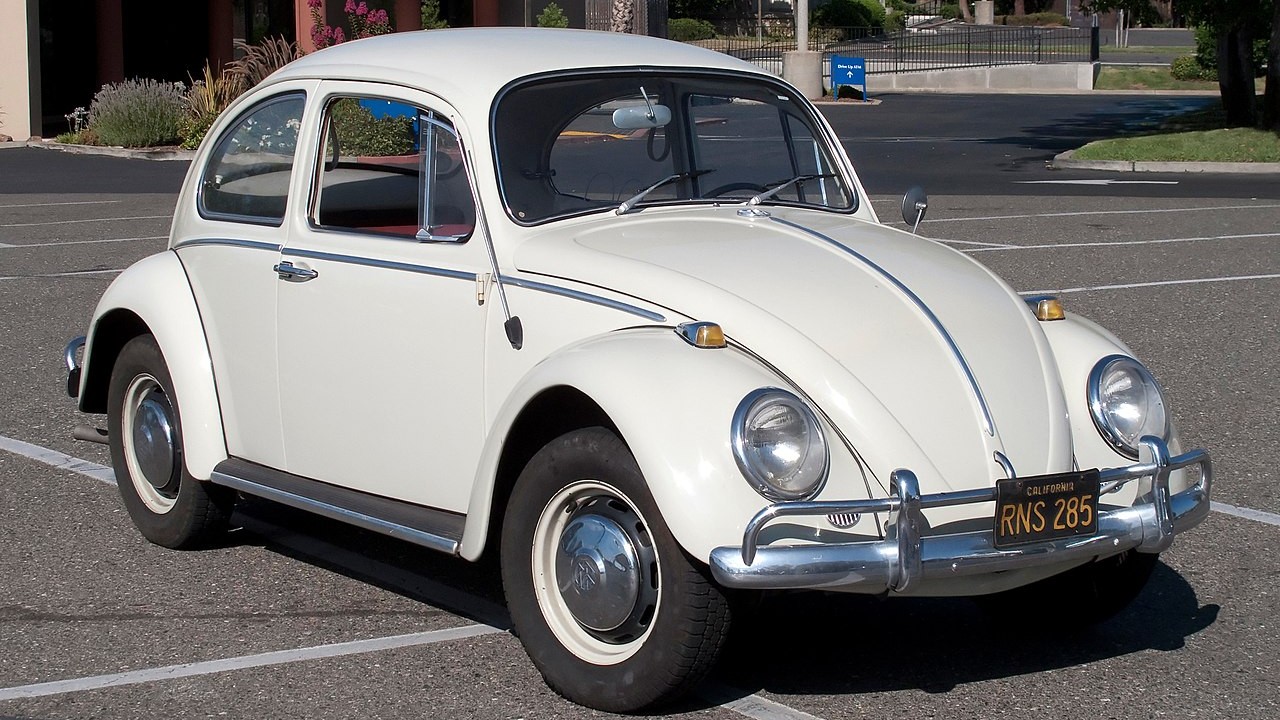 Volksgwagen Beetle (Type 1) - front quarter view