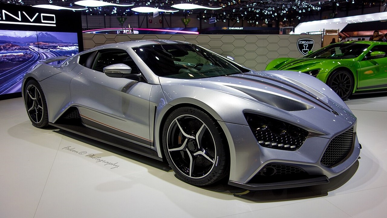 Zenvo ST1 - Front quarter View - Motorshow Debut