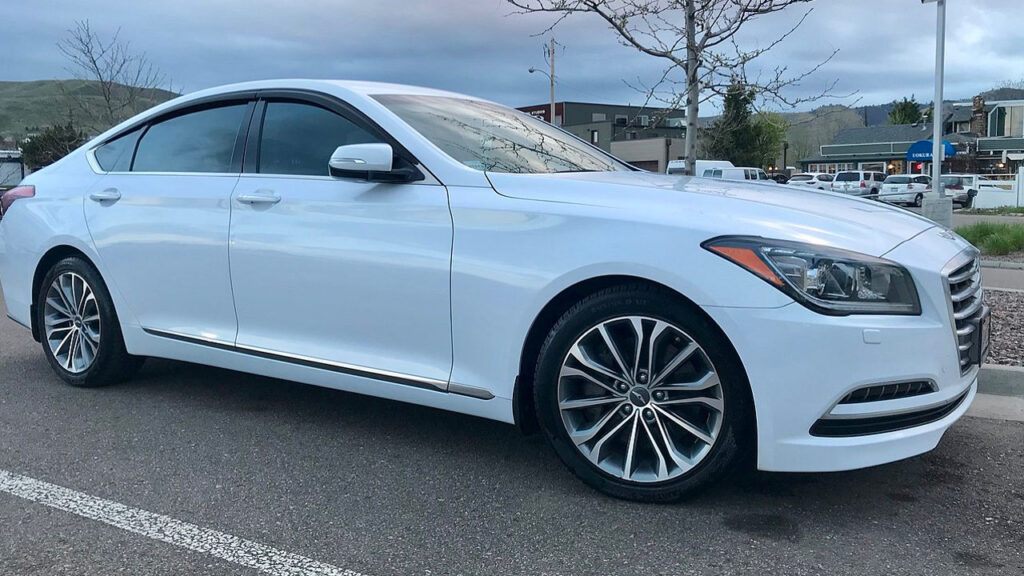 2017 Genesis G80