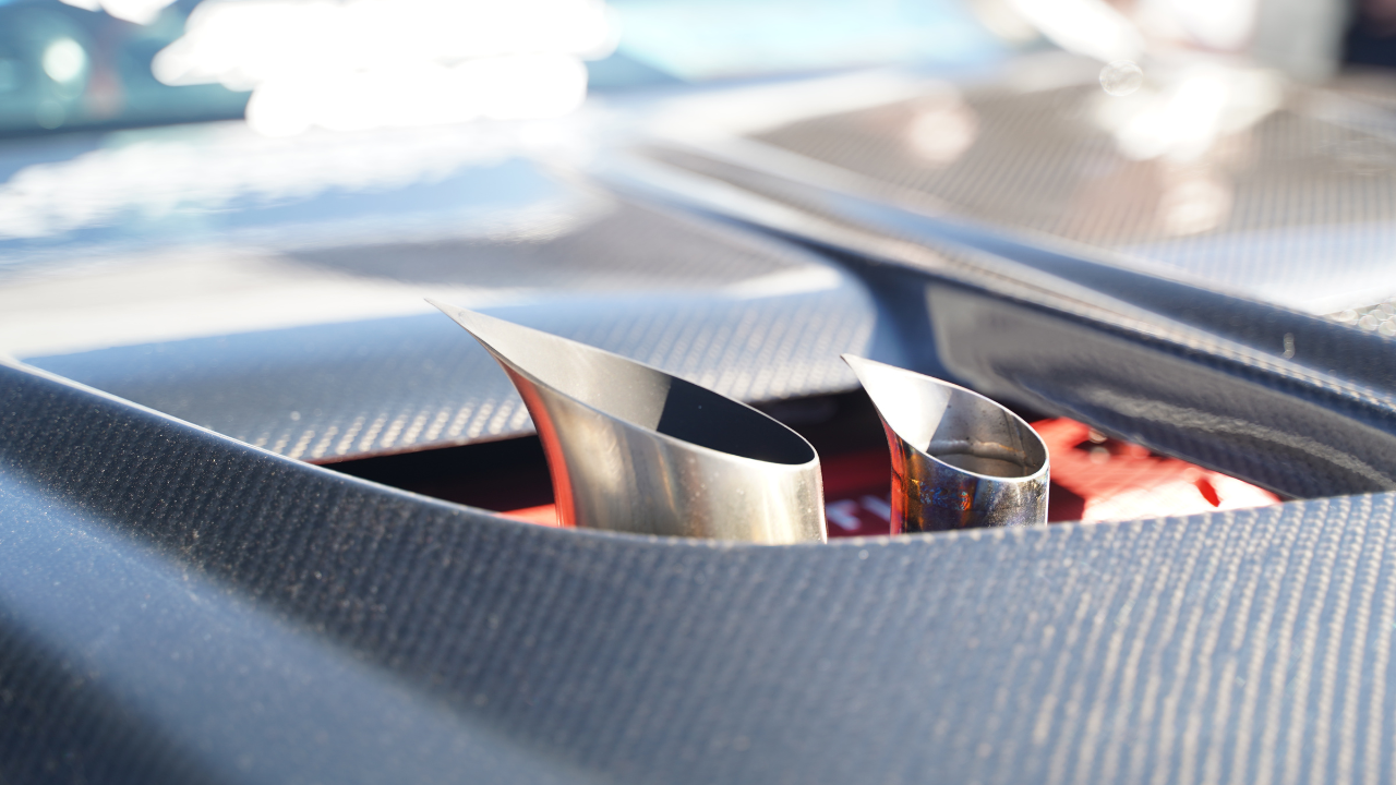 Hood dump exhaust