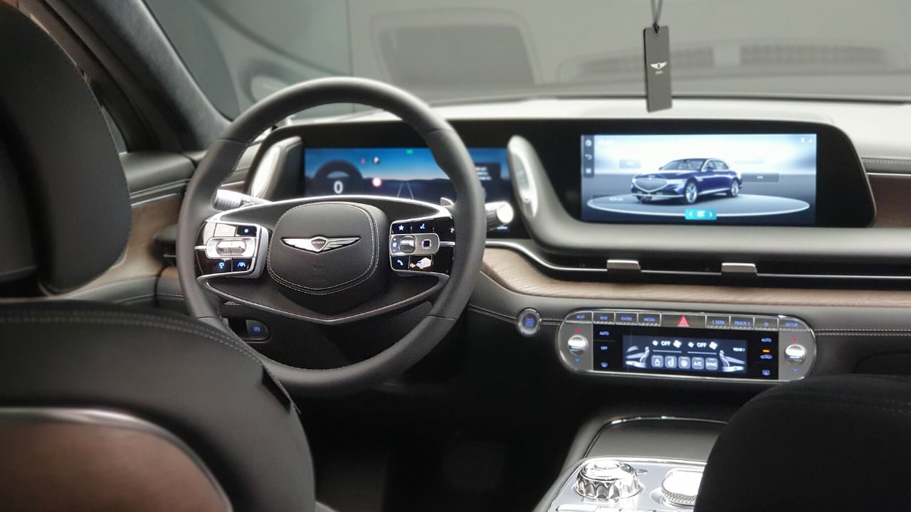 Genesis G90 Interior