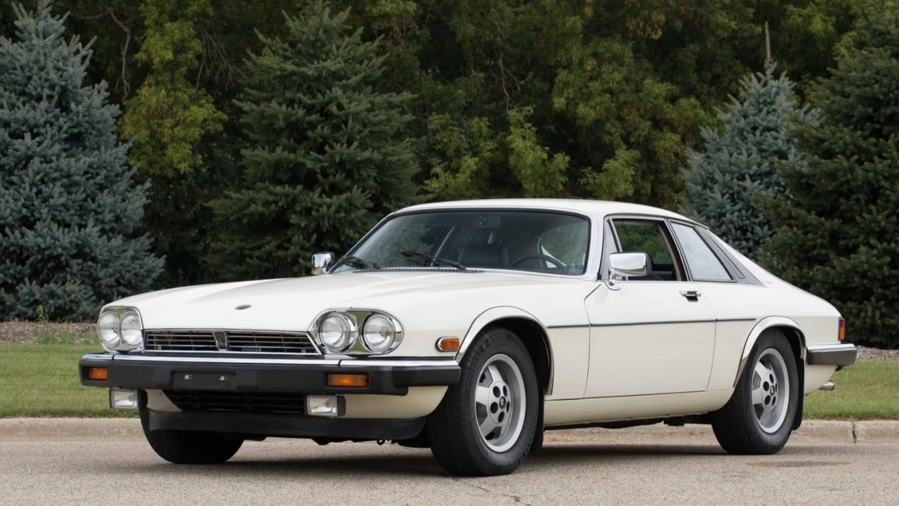 Jaguar XJS V12