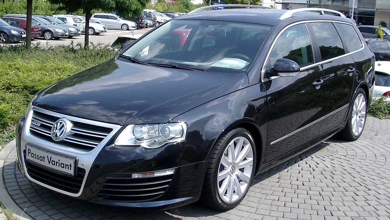 Volkswagen Passat R36