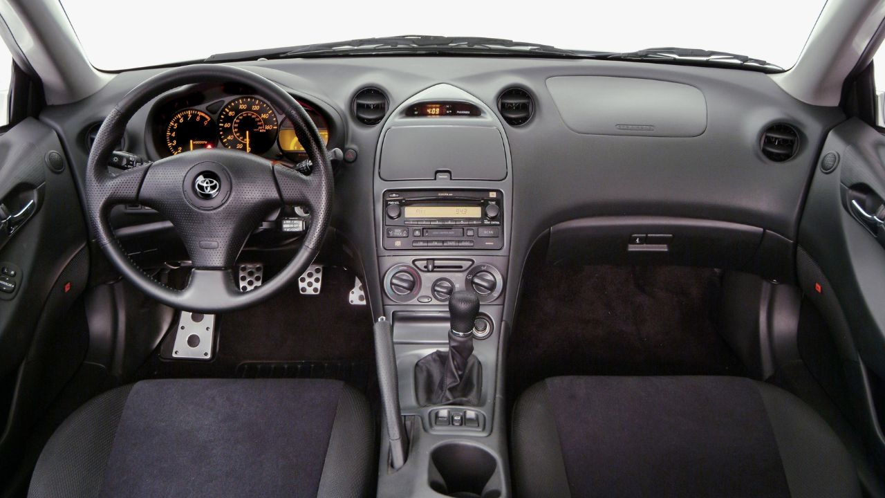 Toyota Celica (T230) 7th Generation - Seventh Generation - Interior