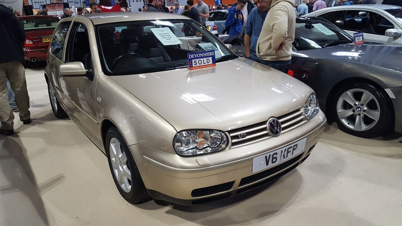 Volkswagen Golf 2.8 V6