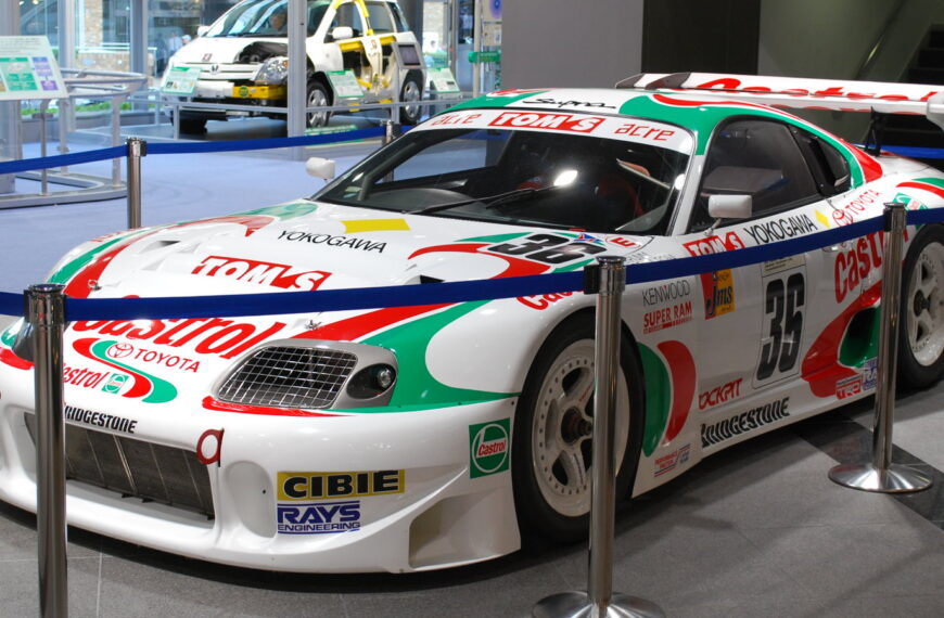 Castrol TOM's Supra