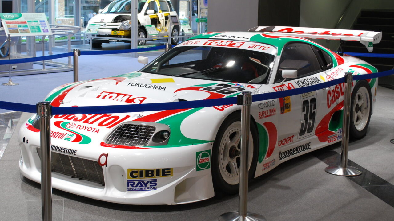 Castrol TOM's Supra