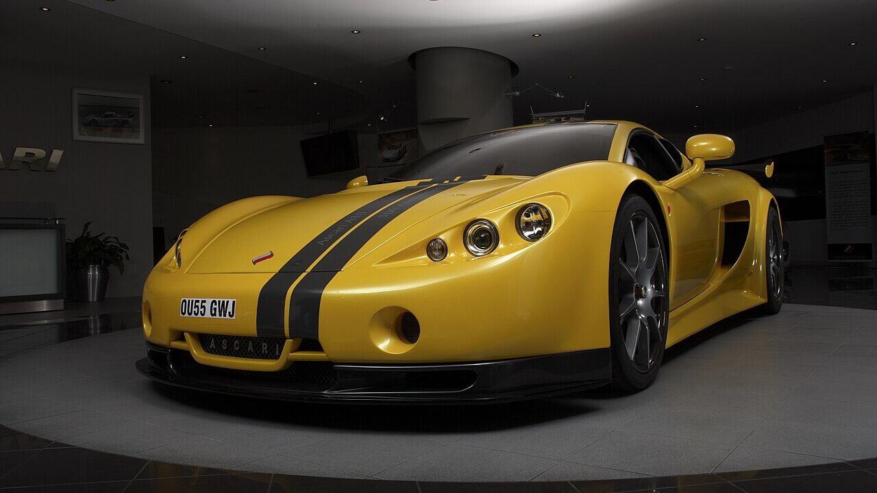 Ascari A10