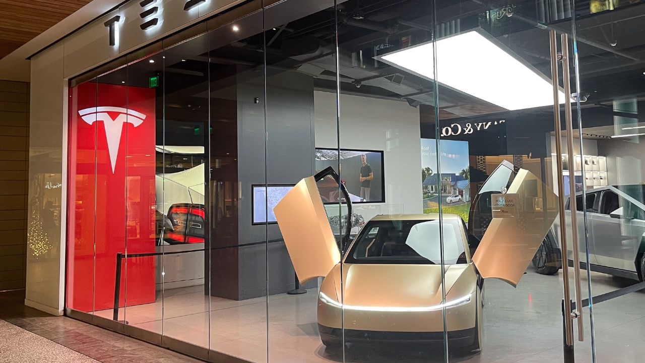 The Cybercab on display for the first time at the Westfield Century City Mall TESLA store show room.