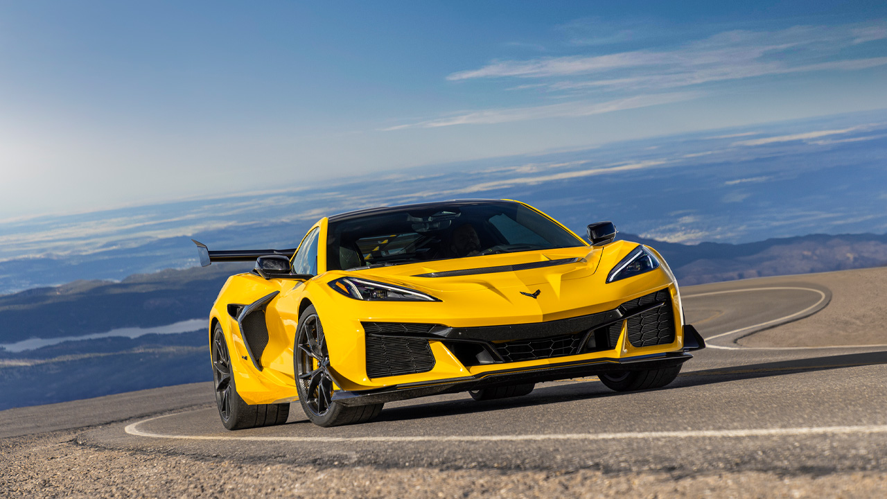 The new Chevrolet Corvette ZR1 in yellow, front 3/4 view