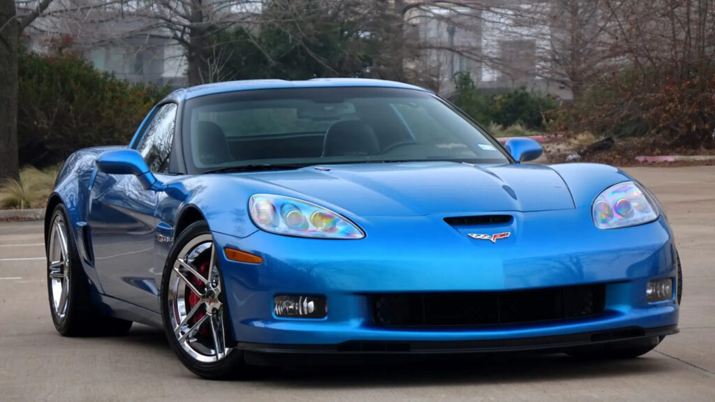 C6-Generation Chevrolet Corvette Z06 Parked Front 3/4 View