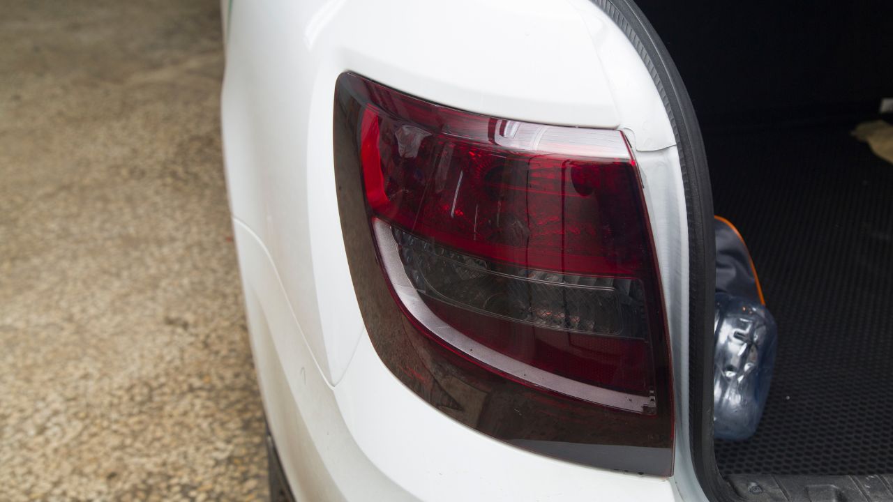 Tinting of the car's taillights. Car tuning.