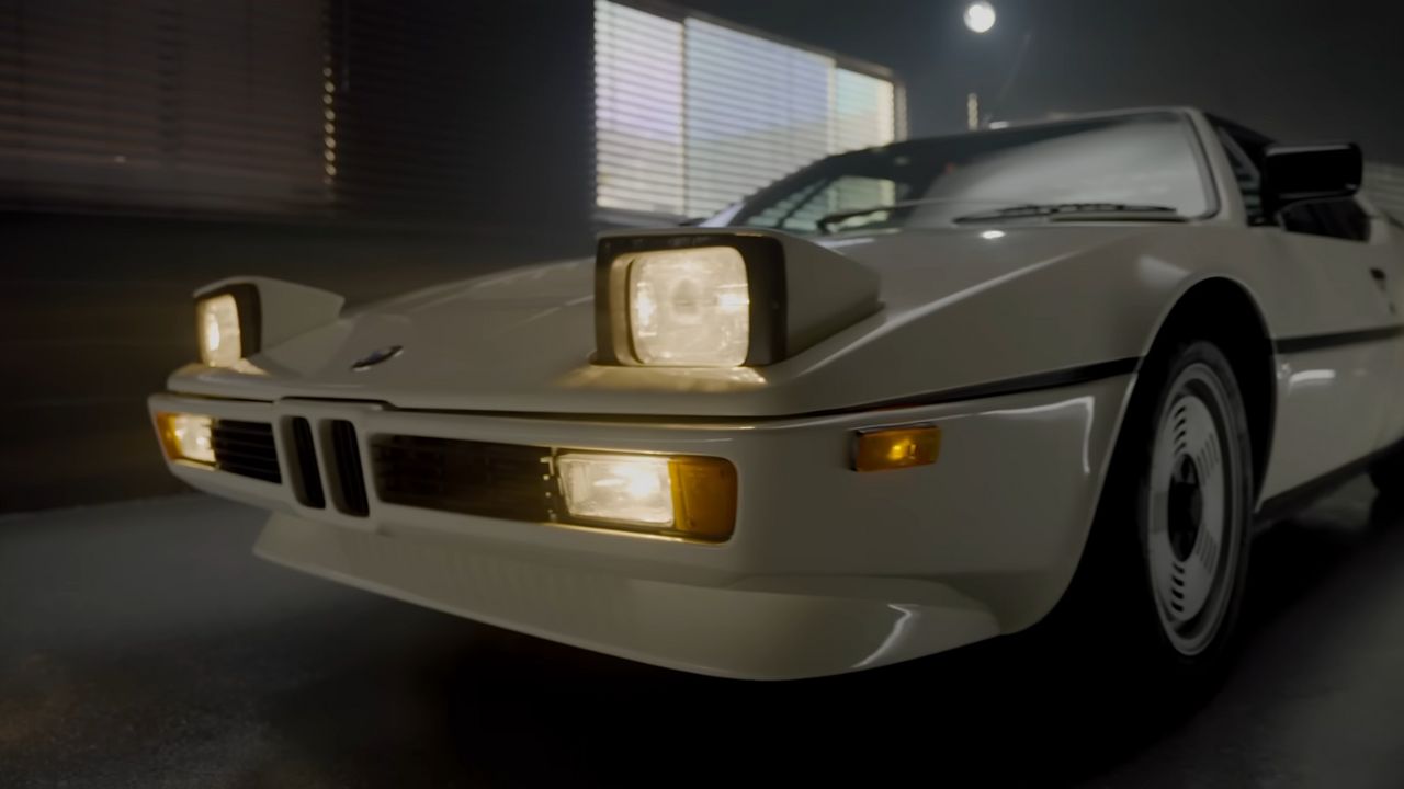 BMW M1 headlights