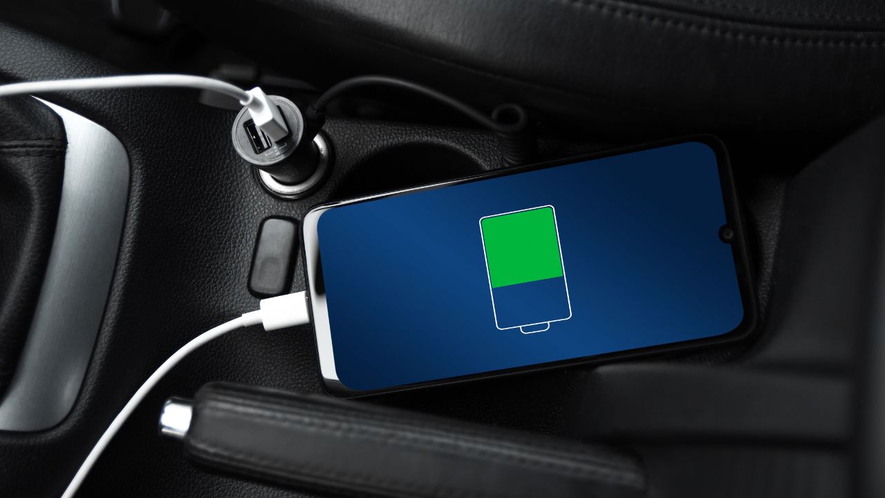 phone charging in car