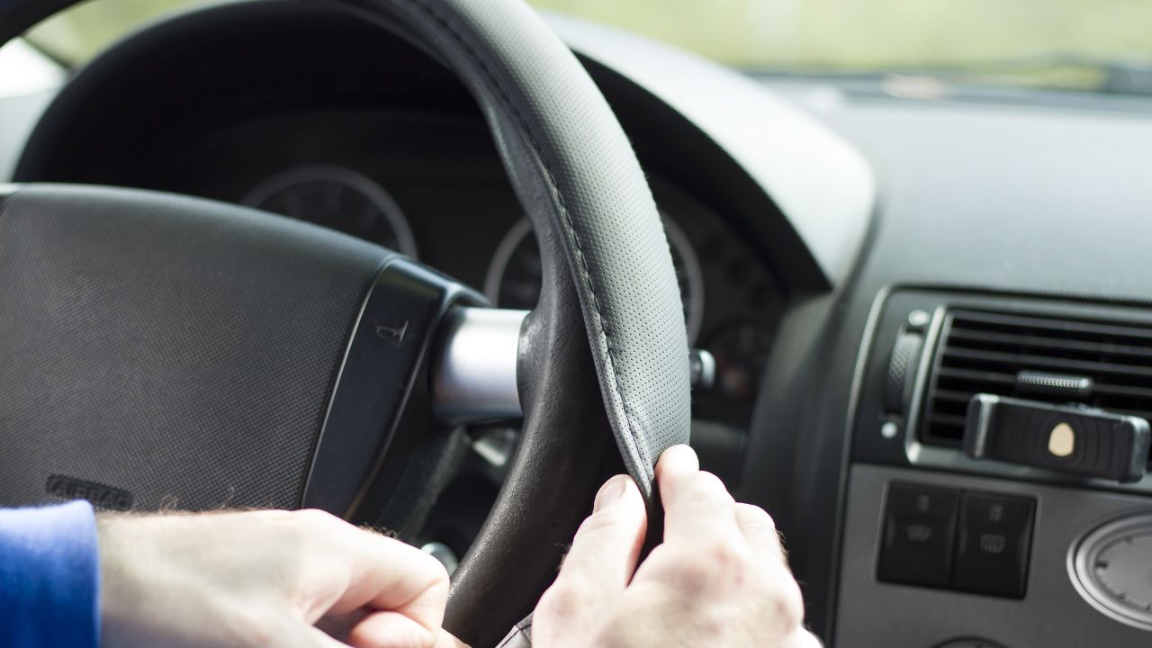 steering wheel cover