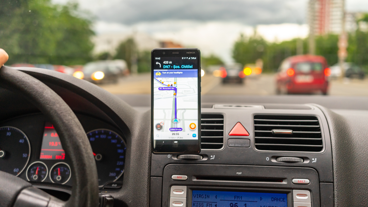 waze app in car