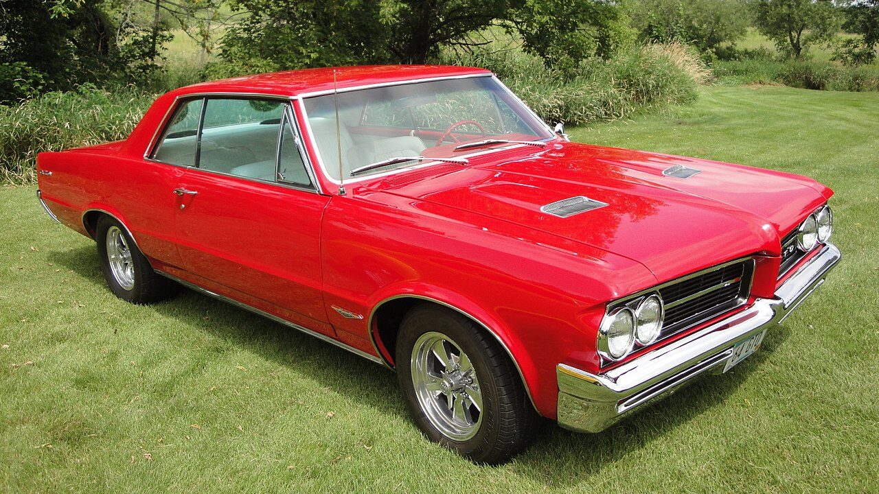 1964 Pontiac GTO.