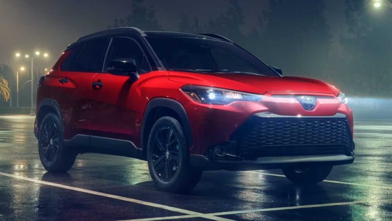 2025-Corolla-Cross-Hybrid