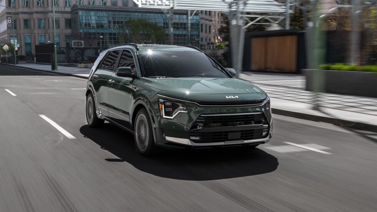 2025-Kia-Niro Hybrid