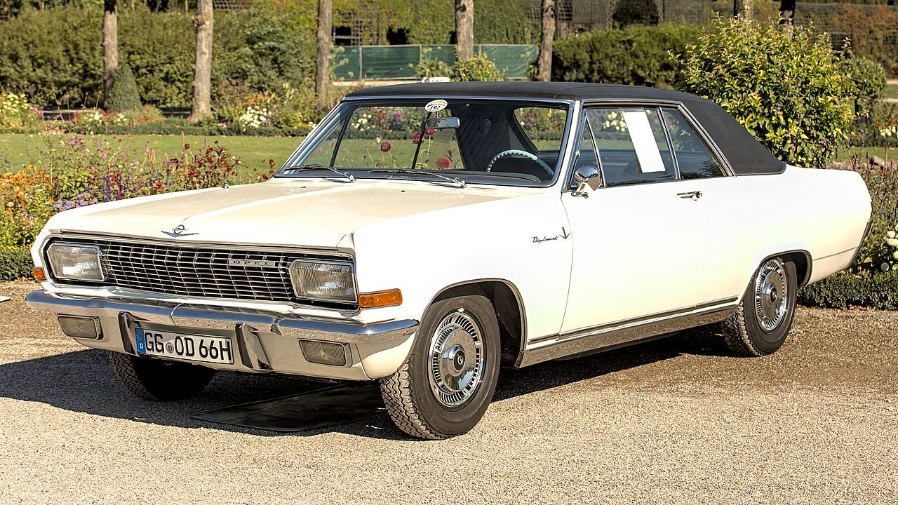 Opel Diplomat Coupe.