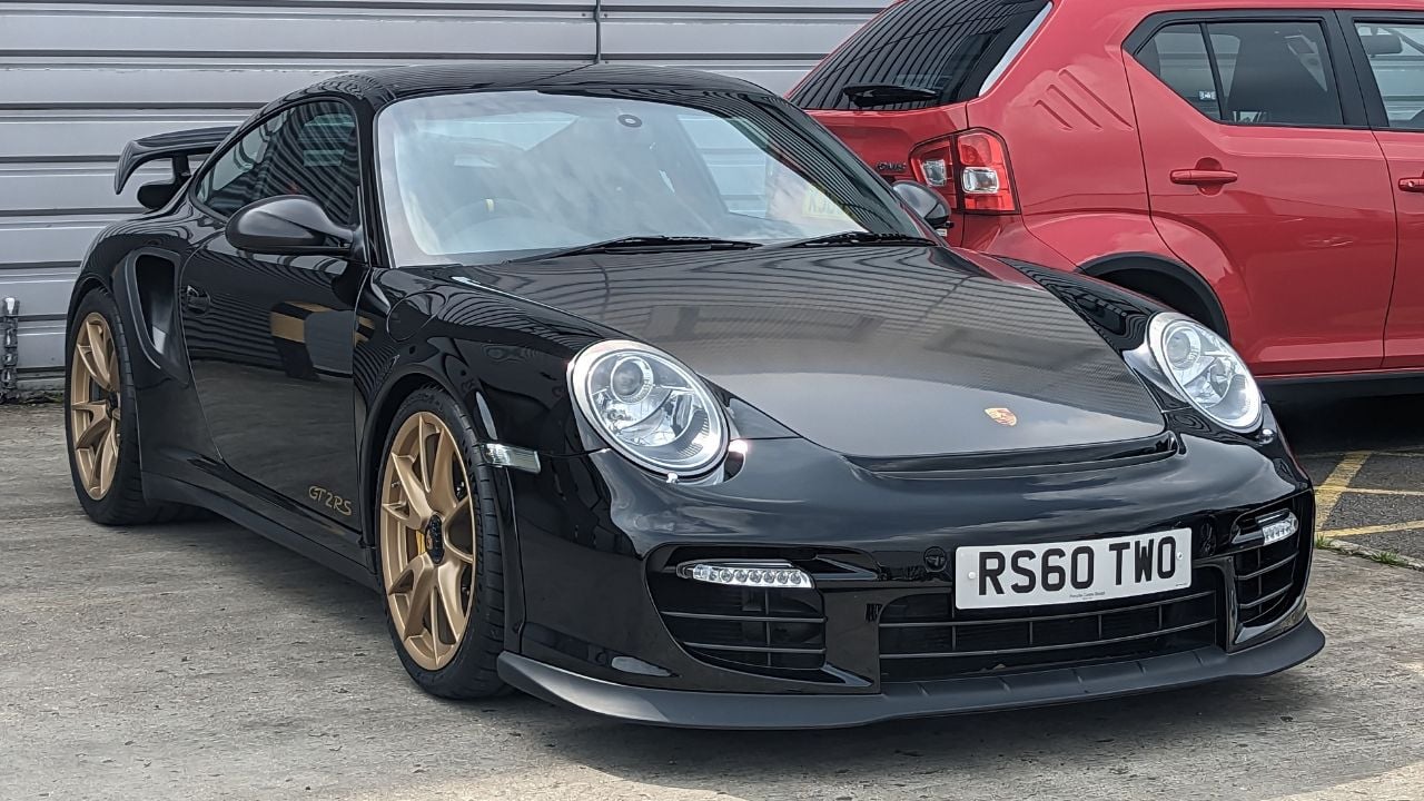 Porsche 911 GT2