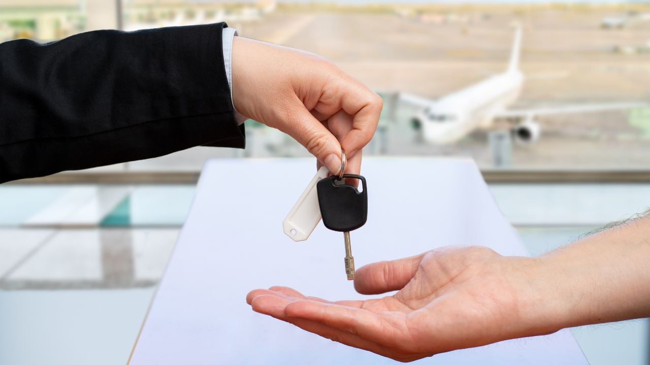 Rent a car at the airport, car keys