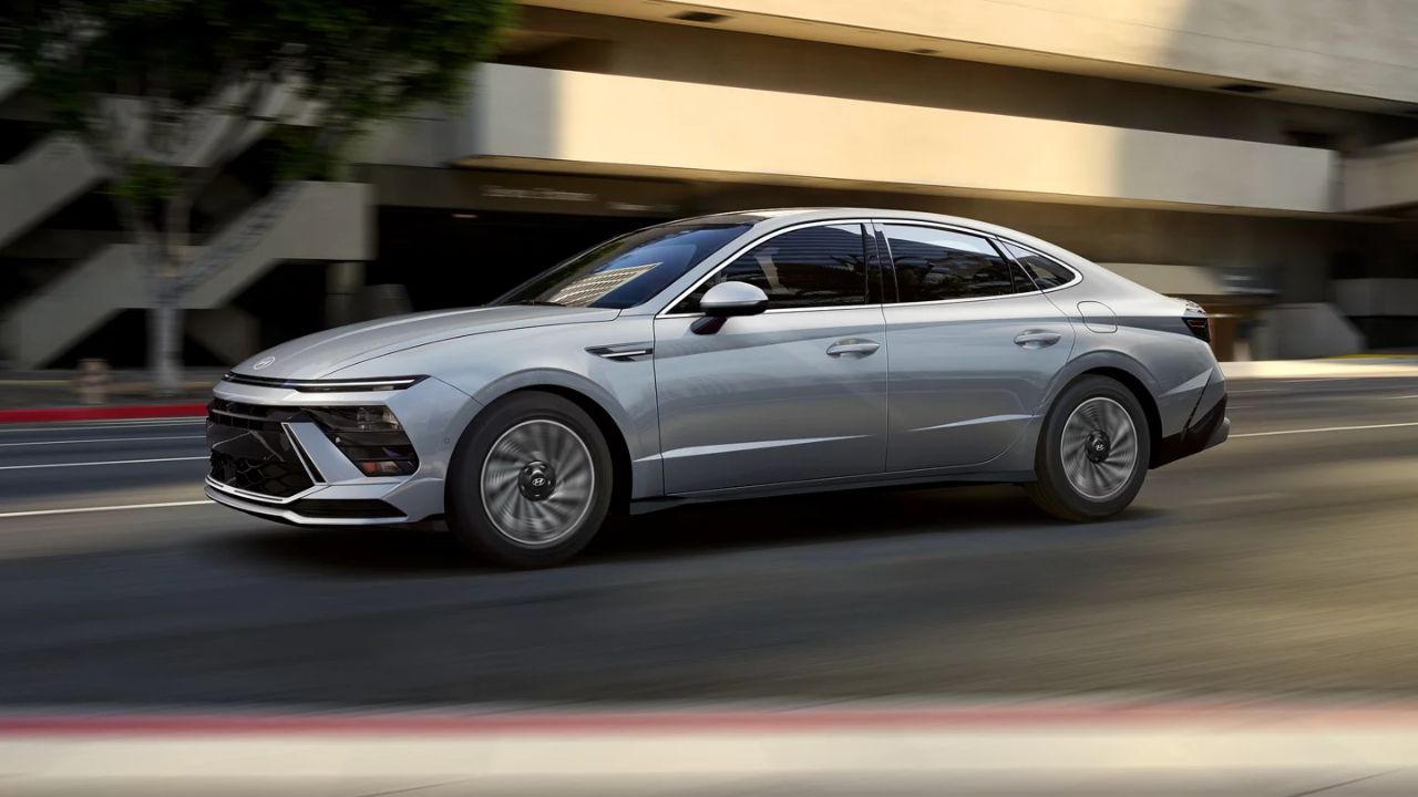 A silver 2024 Hyundai Sonata in town.