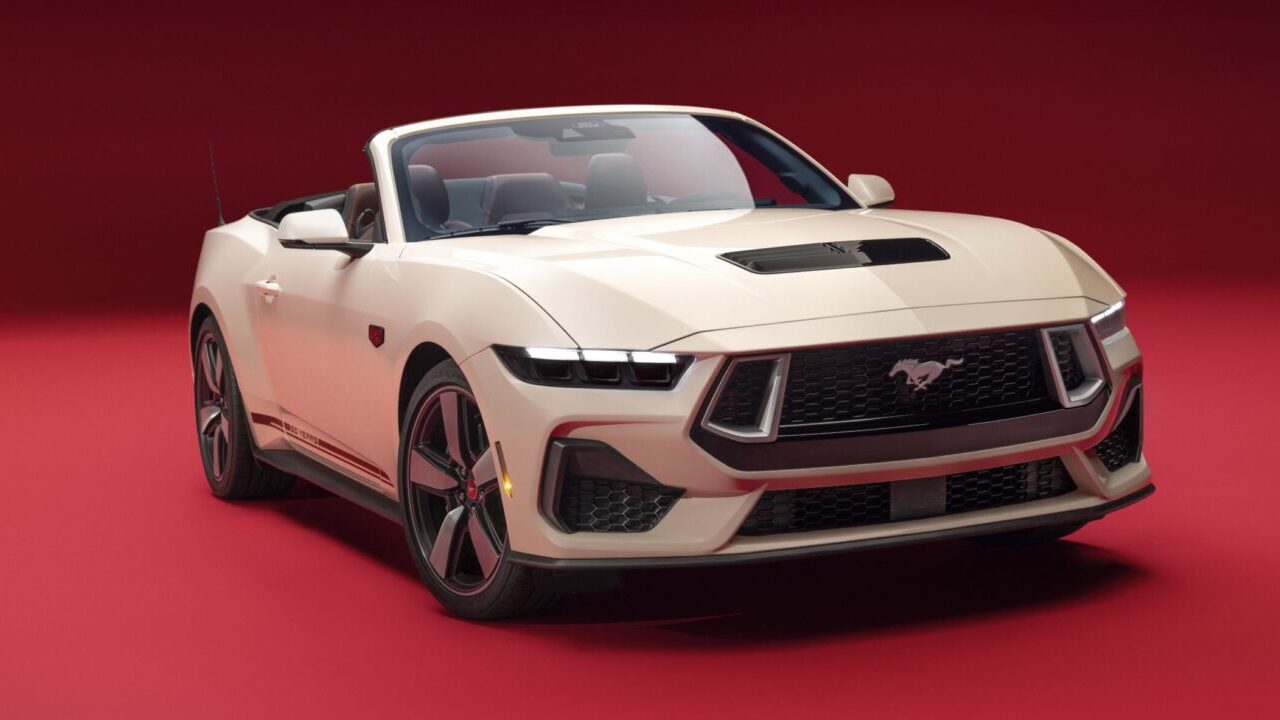 Ford Mustang convertible 60th anniversary package