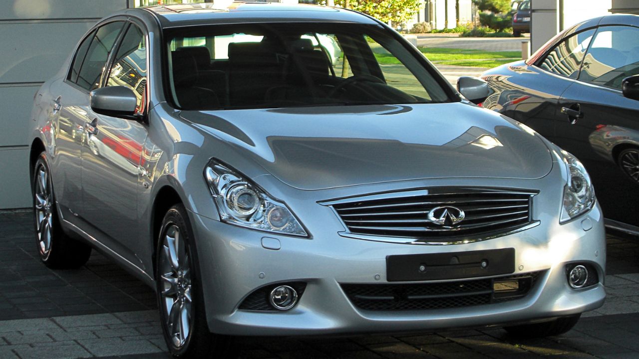 2010 Infiniti G37x (V36) Facelift