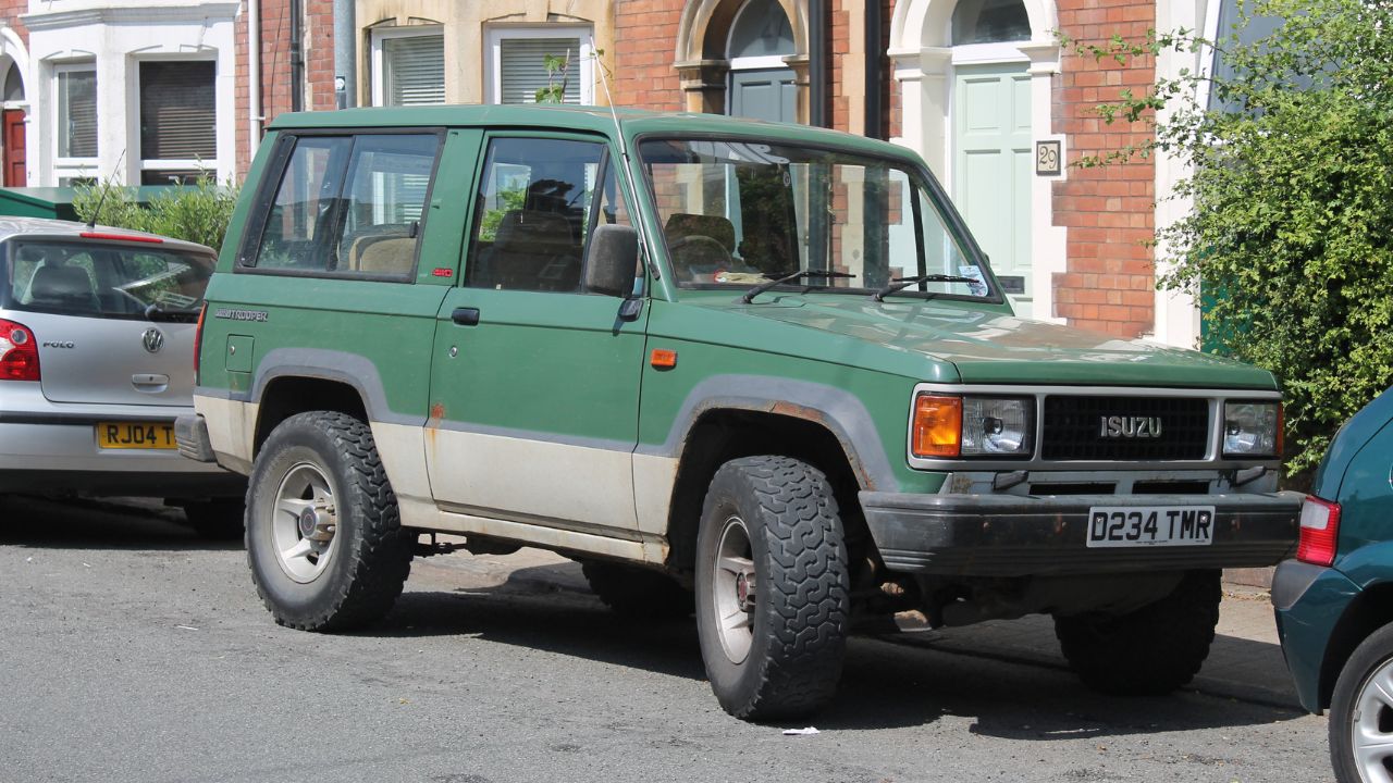 Isuzu Trooper 1st Gen