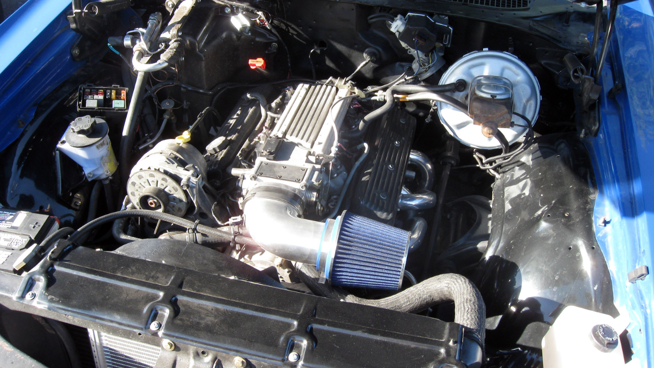 LT1 EFI V8 in a 1970 El Camino