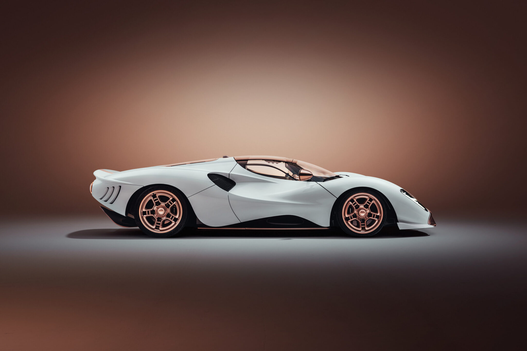 De Tomaso P72 Production Specification Exterior 02 scaled