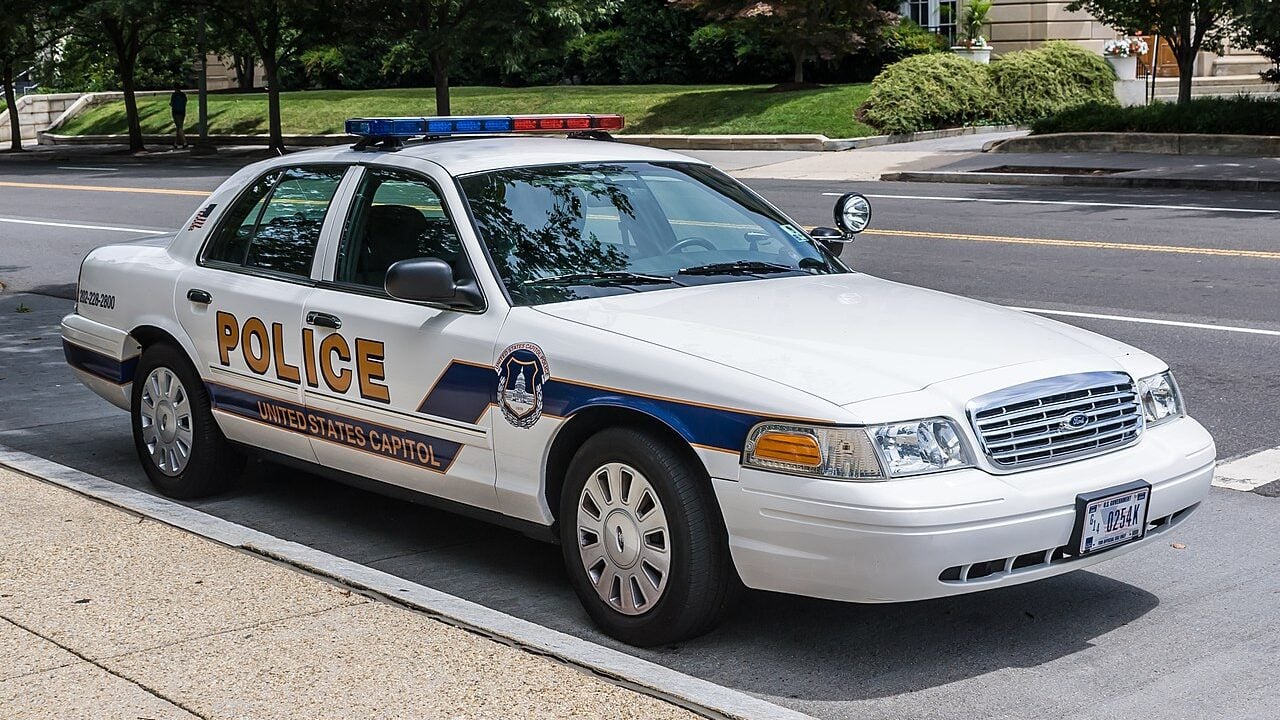 Ford Crown Vic Police