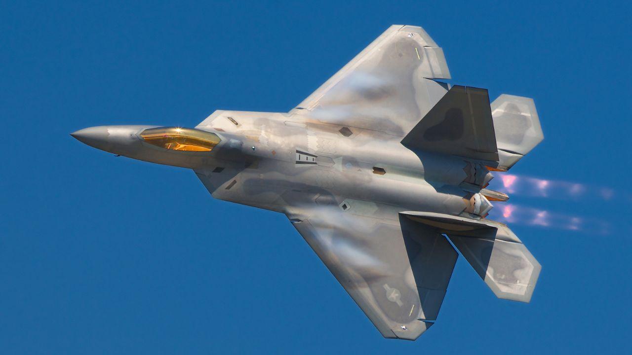 F-22 Raptor