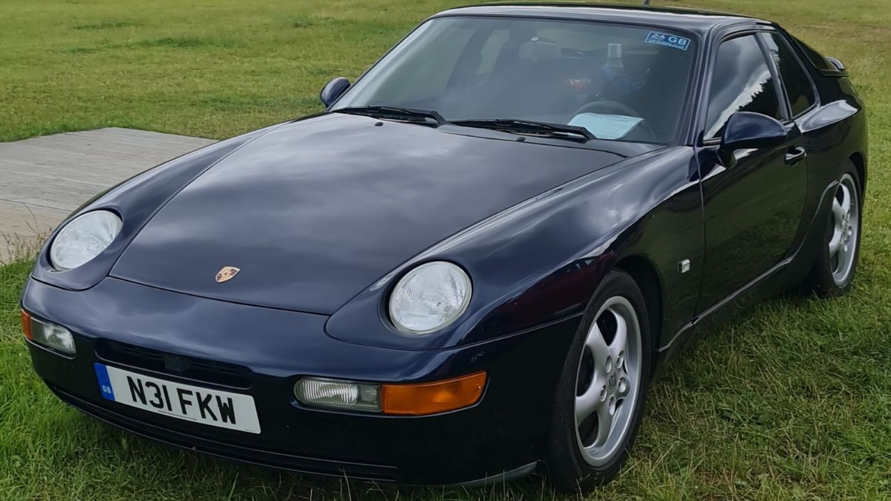 Porsche 968
