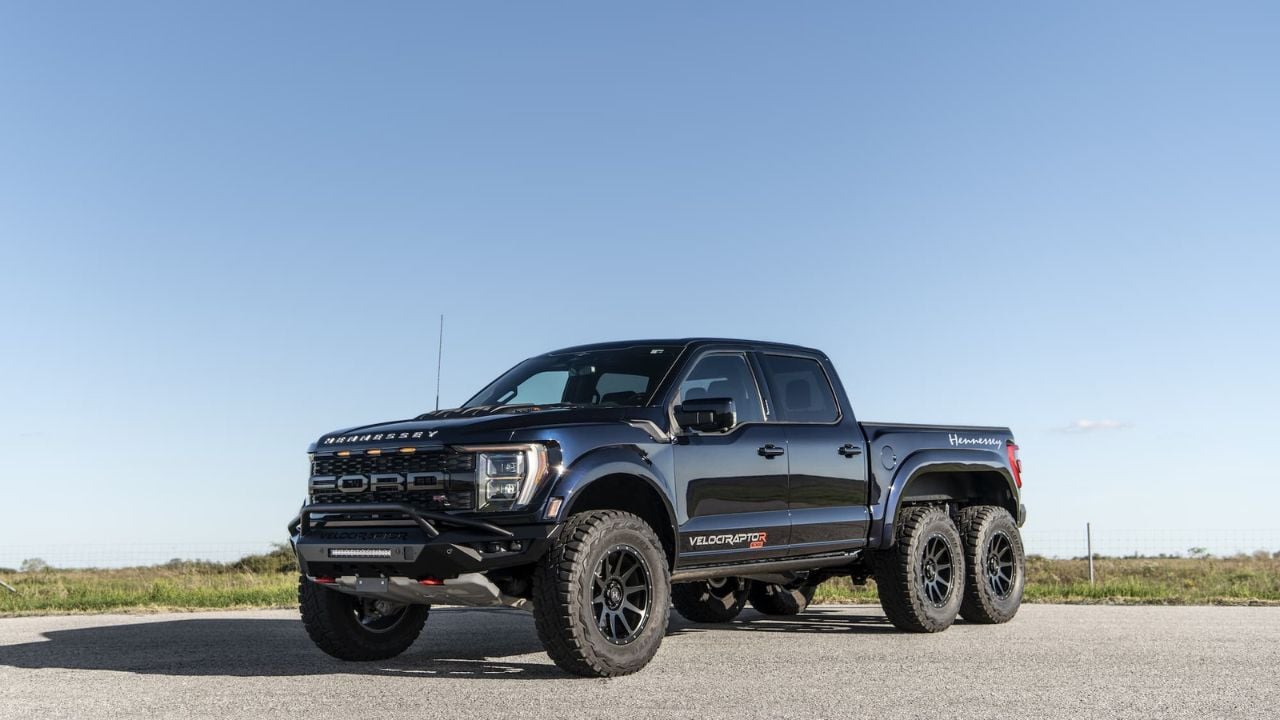 Hennessey Velociraptor 6X6