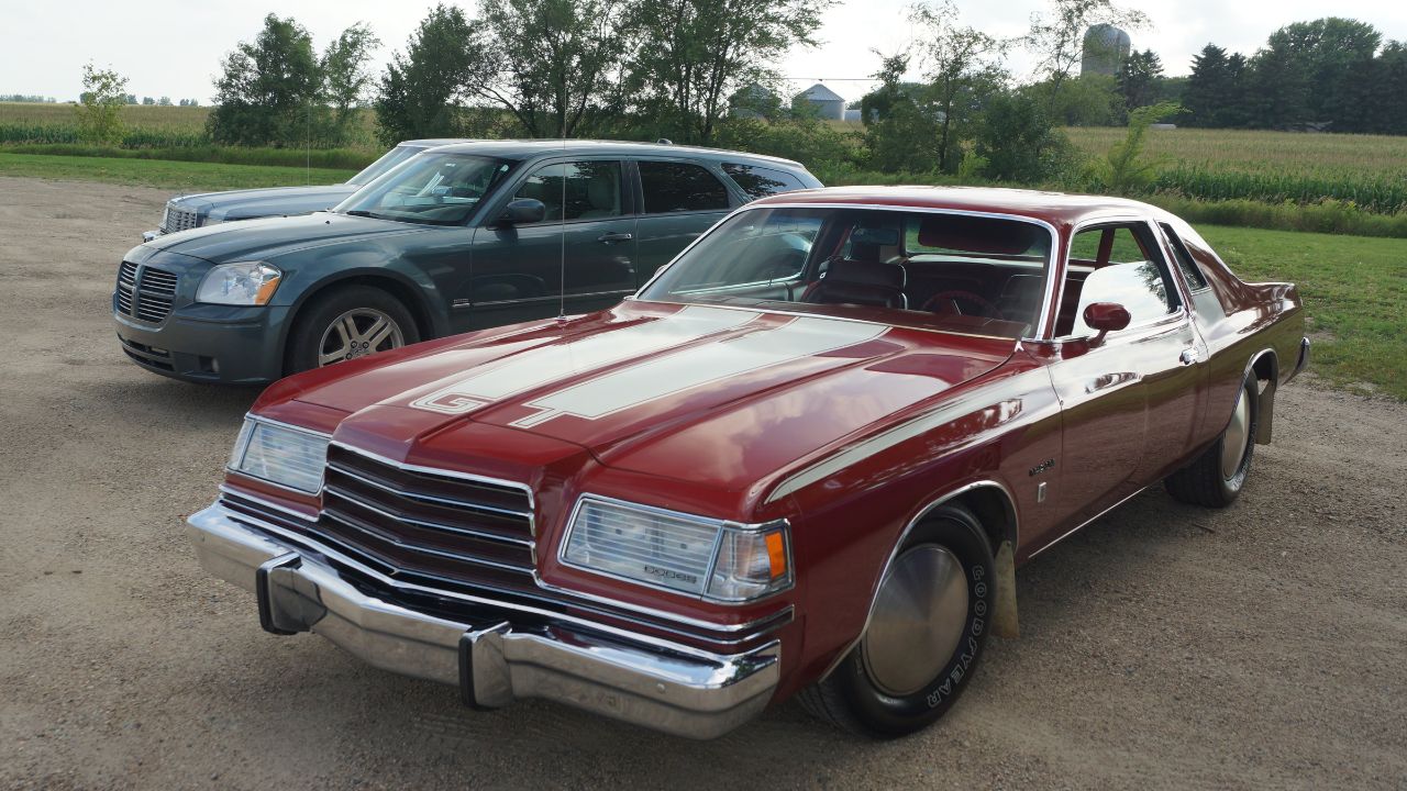 Dodge Magnum XE